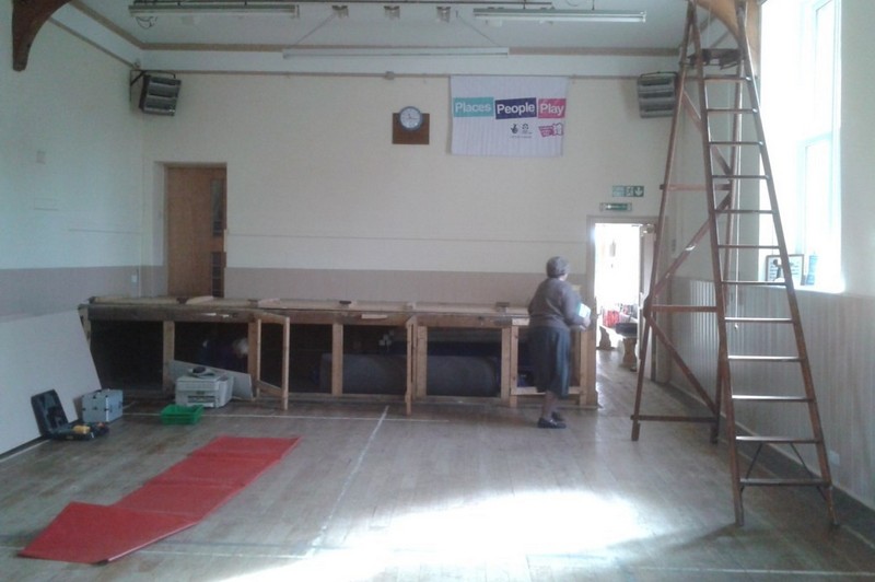 The old fixed stage ready to removed